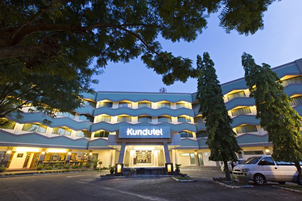 Hotel Goldenfield Kundutel Bacolod Esterno foto